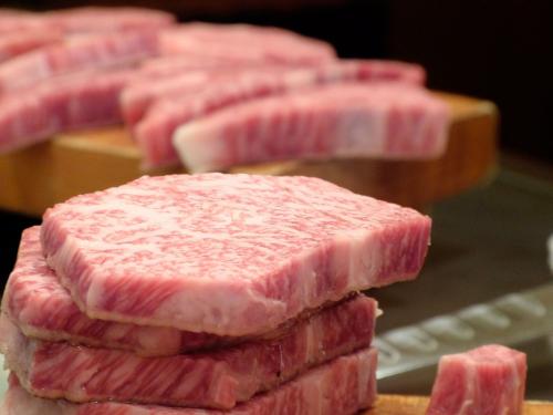 我國豬肉缺口將達(dá)1680萬噸！5月進(jìn)口豬肉量大漲63%